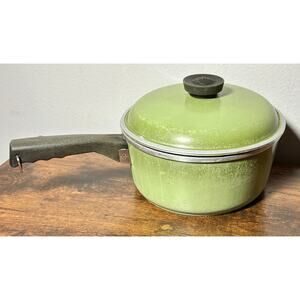Vintage Club Aluminum 3 Qt Avocado Green Stockpot w/ Lid